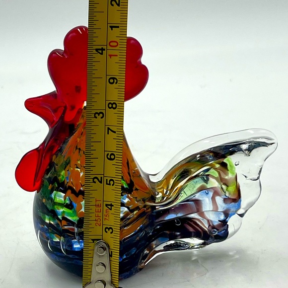 Gorgeous Designs: Handblown Multi Colored Art Glass Rooster Paperweight Figurine - Picture 15 of 16